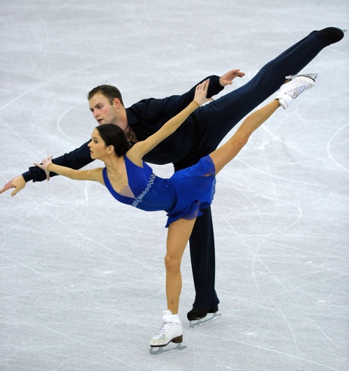 Фоторепортаж о выступлении Веры Базаровой и Юрия Ларионова на сочинском Гран-при. Фото: Julian Finney/Getty Images Фоторепортаж о выступлении Веры Базаровой и Юрия Ларионова на сочинском Гран-при. Фото: Julian Finney/Getty Images